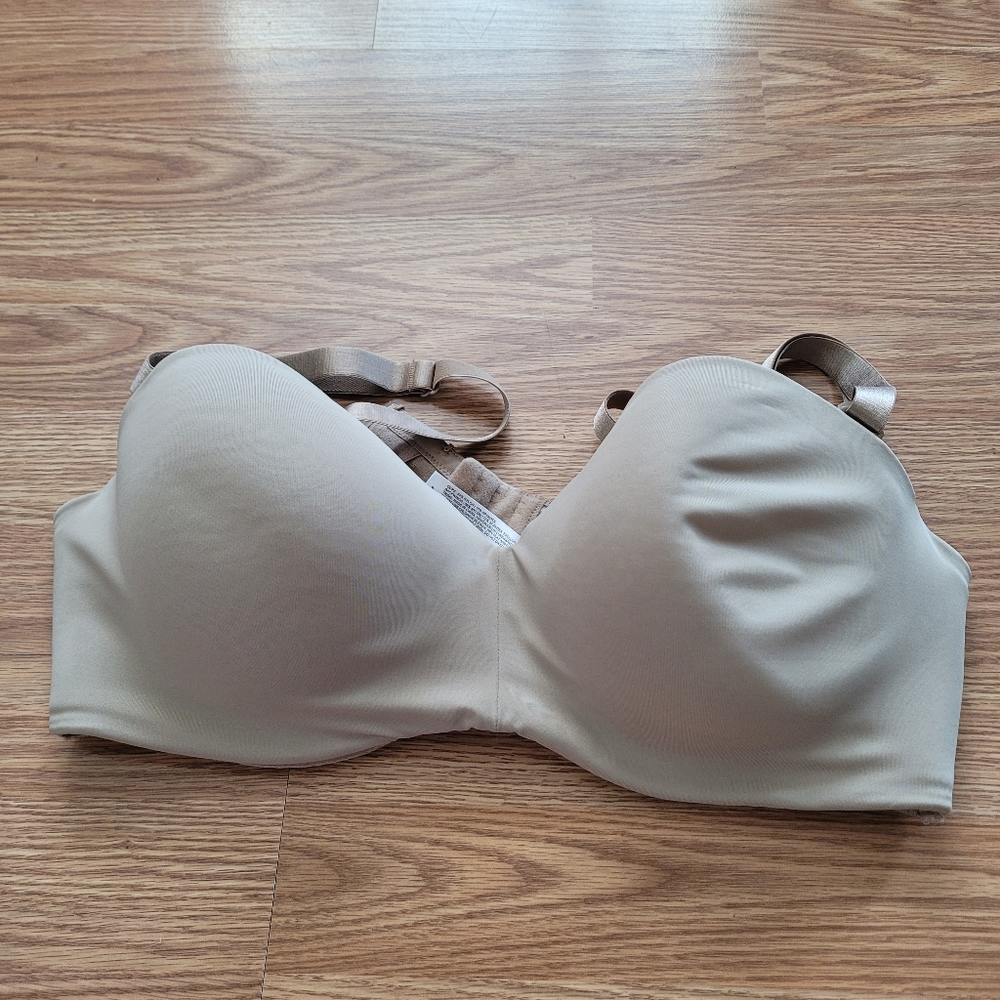 2/$40 Worn once. Addition Elle bra (convertible)